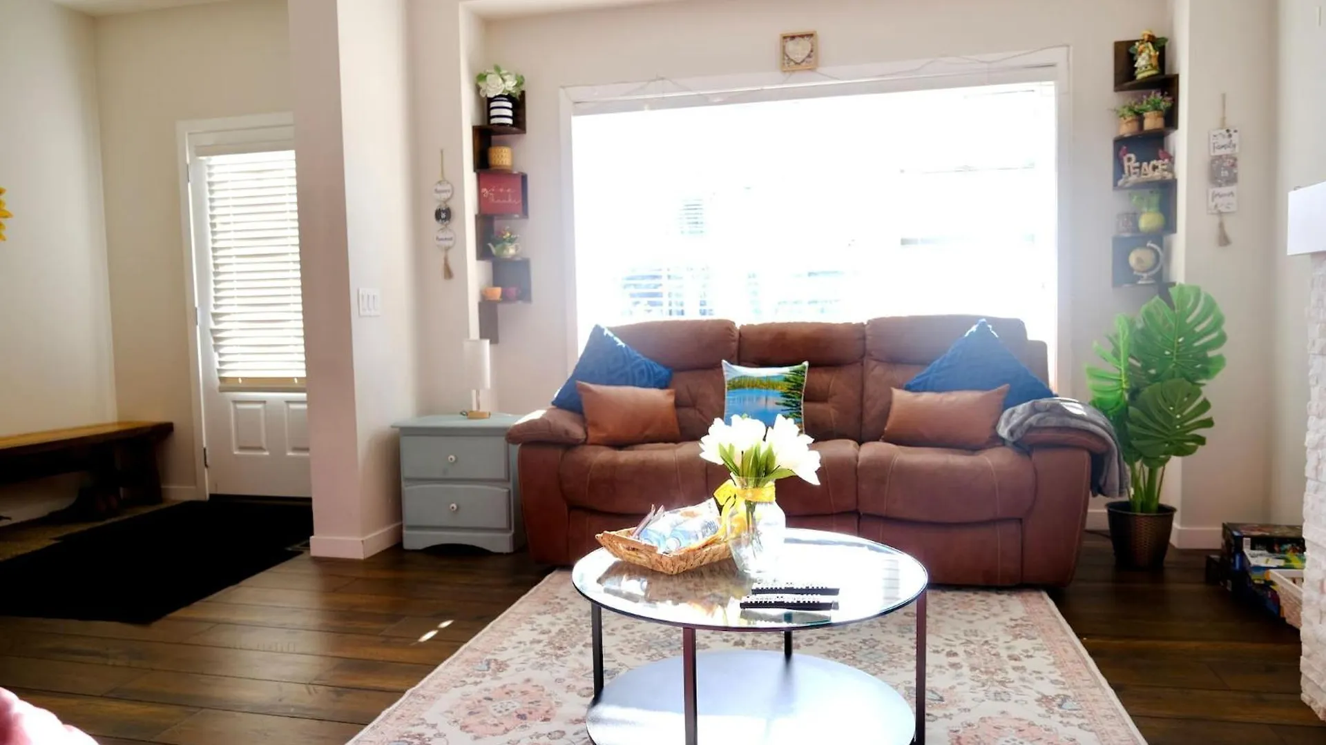 Mahogany Loft Retreat - 3 Story Home Calgary 0*,